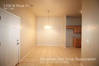 1708 W Palm Pl in Oklahoma City, OK - Building Photo - Building Photo