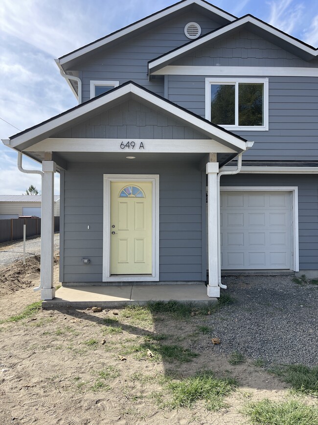 property at 649 NE 7th St