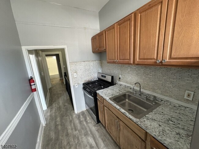 197 North Ave in Plainfield, NJ - Building Photo - Building Photo