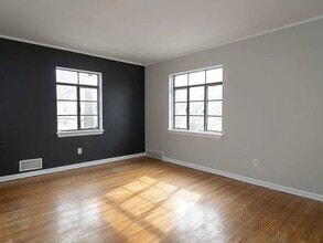 1405 Potomac Dr in Toledo, OH - Foto de edificio - Building Photo