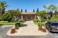 Bella Rose Villas in Sacramento, CA - Building Photo - Building Photo