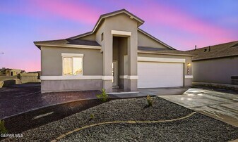 788 Plains Blackfoot Dr, Unit 0601 in Socorro, TX - Building Photo