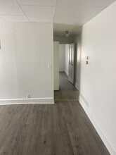 121 W Main St in Newcomerstown, OH - Building Photo - Building Photo