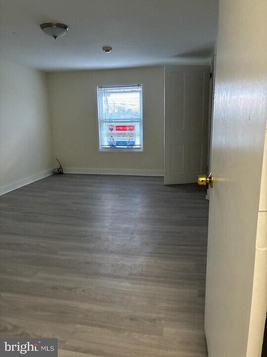4137 Marlton Pike in Pennsauken, NJ - Building Photo