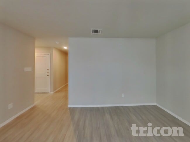 13722 Dariens Path in San Antonio, TX - Building Photo - Building Photo