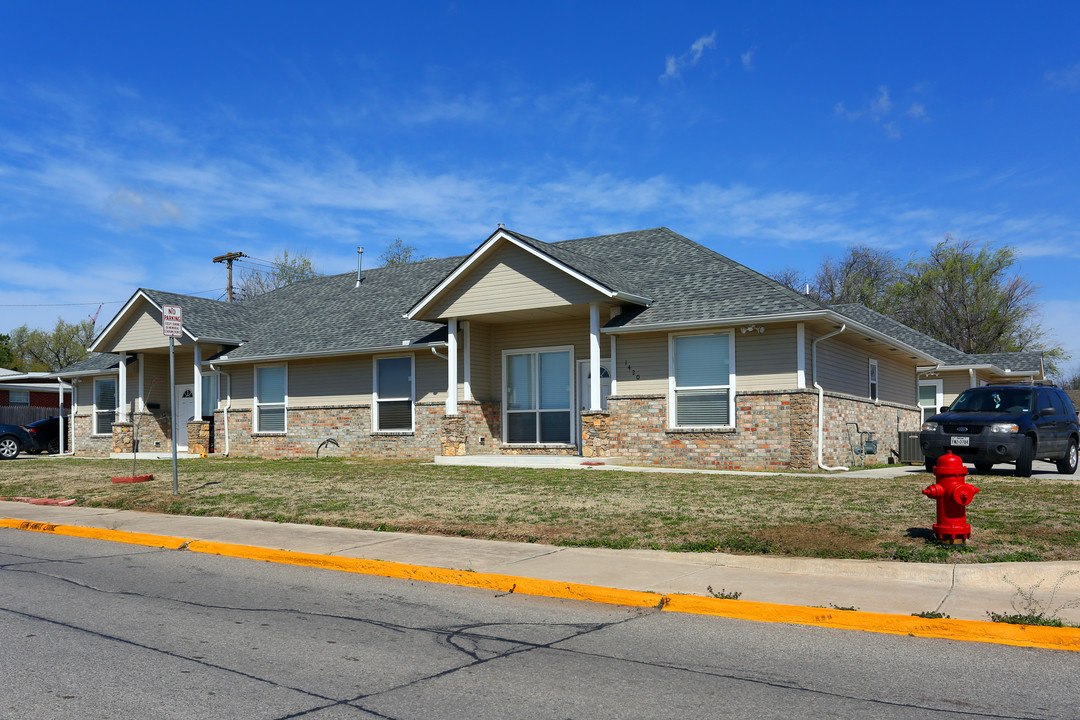 1418-1422 George Ave in Norman, OK - Building Photo