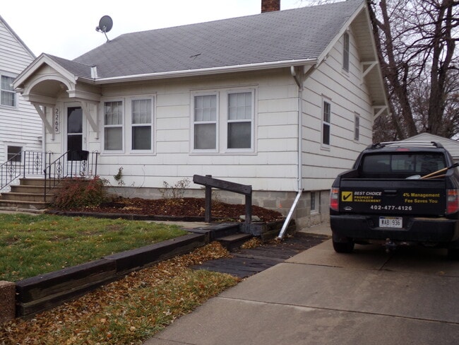 2265 S 48th St in Lincoln, NE - Building Photo - Building Photo