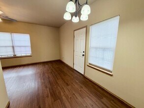 1153 S Tottenham Ct in Fayetteville, AR - Building Photo - Building Photo