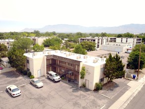 Nob Hill Square in Albuquerque, NM - Building Photo - Building Photo