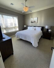 The Gateway Village in Murfreesboro, TN - Foto de edificio - Building Photo