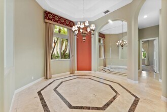 7081 Mallorca Crescent in Boca Raton, FL - Building Photo - Building Photo