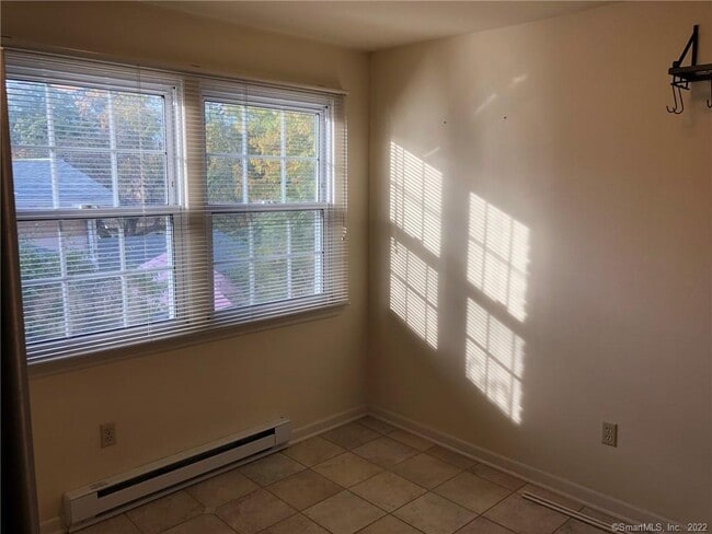 44 Mead St in Stamford, CT - Building Photo - Building Photo