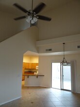 8044 W Beck Ln in Peoria, AZ - Building Photo - Building Photo