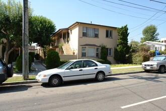 Eagledale Apartments in Los Angeles, CA - Foto de edificio - Building Photo