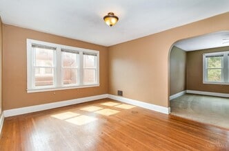 3315 Renfro Ave, Unit Unit #2 in Cincinnati, OH - Building Photo - Building Photo