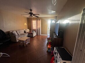 831 N H St in San Bernardino, CA - Building Photo - Building Photo