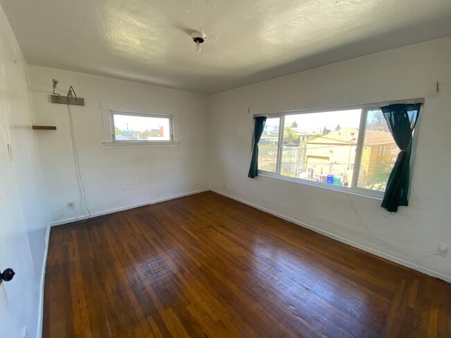 property at 685 28th St