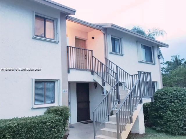 160 NW 60th Ave in Margate, FL - Building Photo