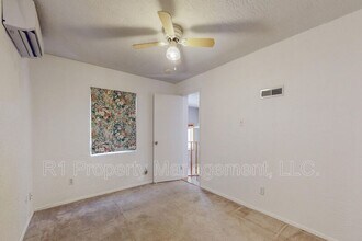 1321 Lobo Pl NE in Albuquerque, NM - Building Photo - Building Photo