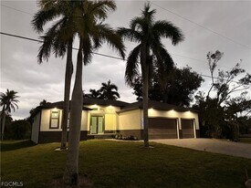 15691 John Morris Rd in Ft. Myers, FL - Building Photo