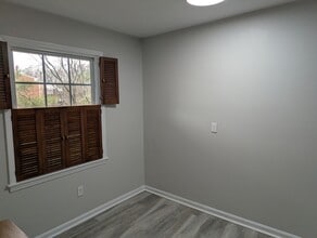 719 Whitcomb St in Kalamazoo, MI - Building Photo - Building Photo