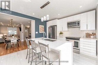 26 Leyton Ave in Toronto, ON - Building Photo - Building Photo