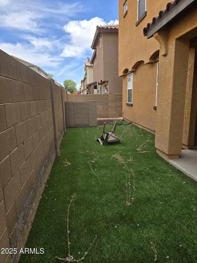 4138 E Erie St in Gilbert, AZ - Foto de edificio - Building Photo