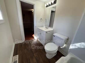 1 W 6th St in Greenville, SC - Building Photo - Building Photo