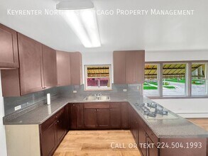 2701 N 74th Ct-Unit -1 in Elmwood Park, IL - Building Photo - Building Photo