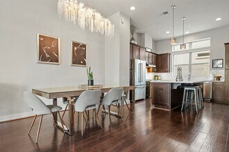 4413 Eli St in Houston, TX - Building Photo - Building Photo