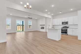 4839 Chatelet Dr in Olive Branch, MS - Building Photo - Building Photo