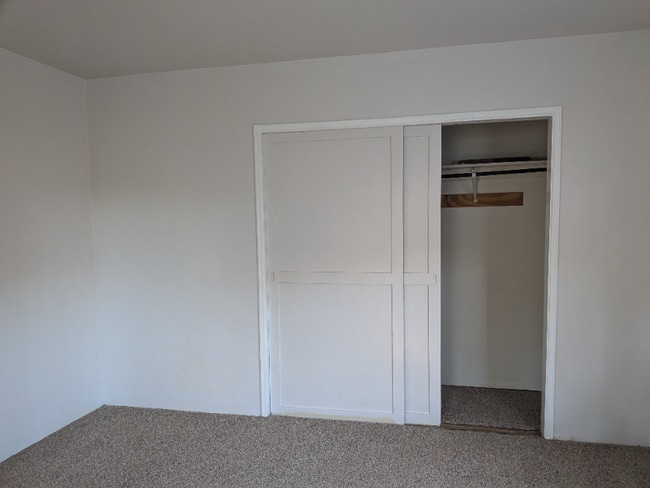 property at 4311 Poplar St