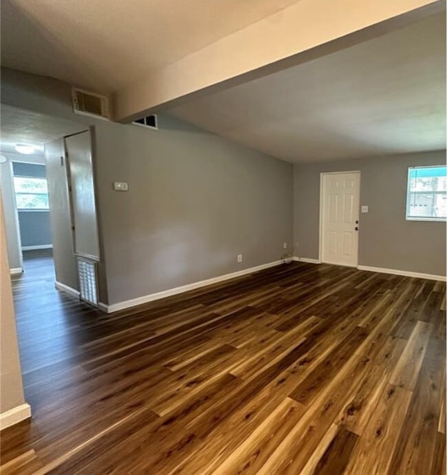 3805 7th Ave W in Bradenton, FL - Foto de edificio - Building Photo