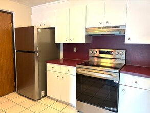 364 Neponset St in Canton, MA - Building Photo - Building Photo