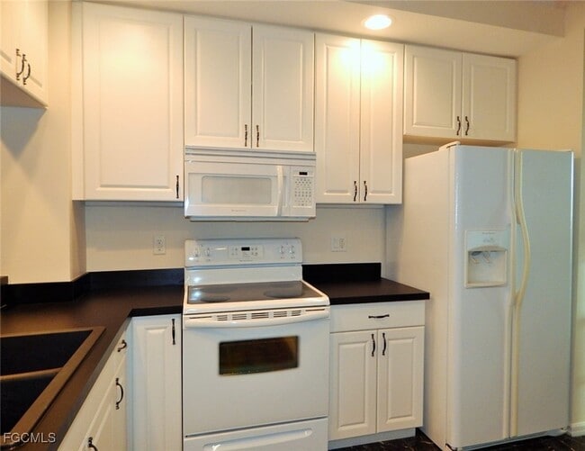 property at 1113 Van Loon Commons Cir