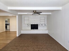 1924 Northcrest Dr in Waco, TX - Building Photo - Building Photo
