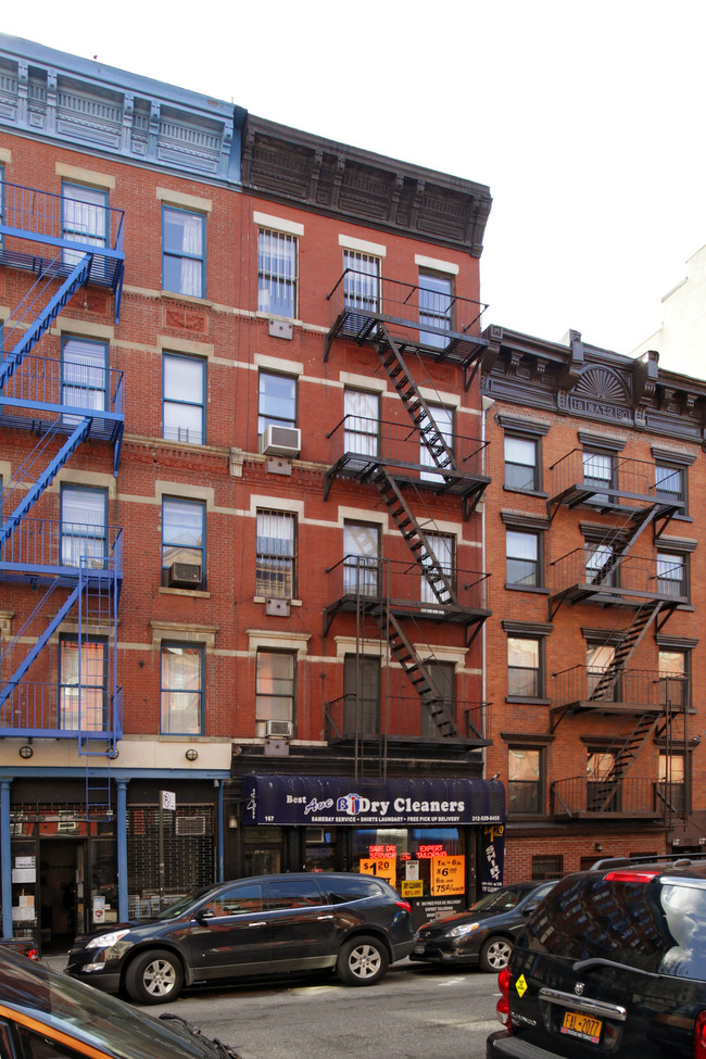 167 Avenue B in New York, NY - Foto de edificio - Building Photo