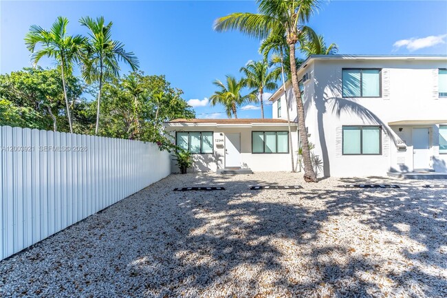 12344 NE 9th Ave in North Miami, FL - Building Photo - Building Photo