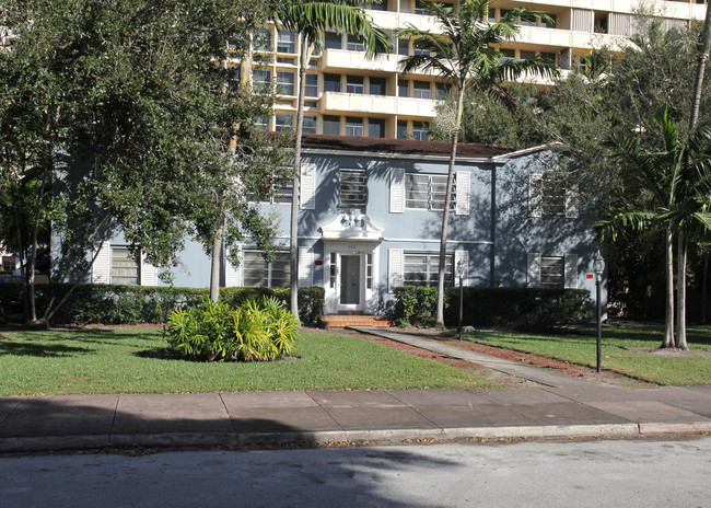 729 Valencia Ave in Coral Gables, FL - Building Photo - Building Photo