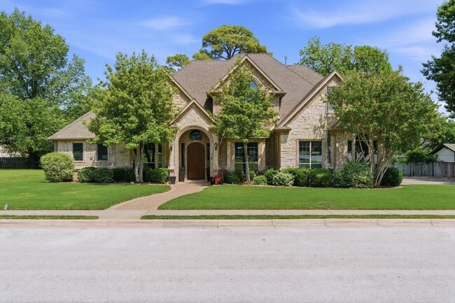 property at 1830 Johnson Ct