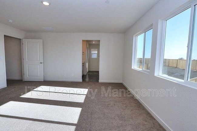 716 Franklin St in Lincoln, CA - Building Photo - Building Photo