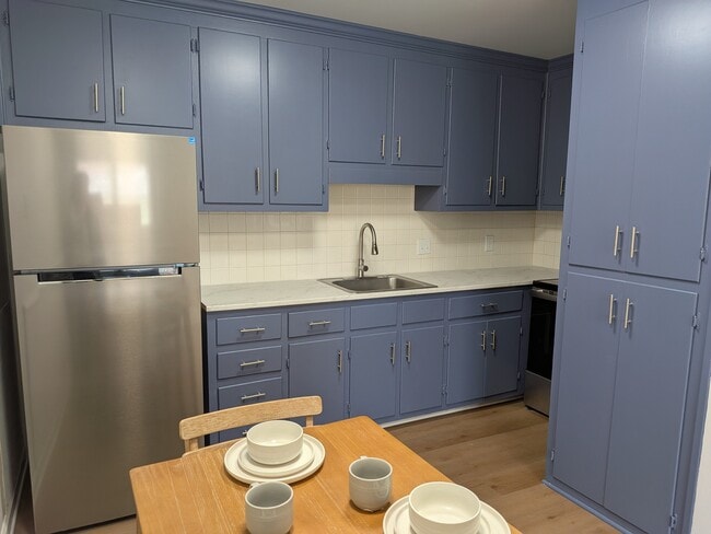 Summercrest Apartments