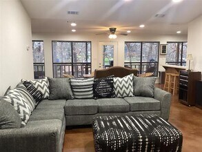 5320 Loma Vista in Malakoff, TX - Foto de edificio - Building Photo