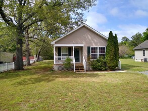 224 Brooklyn Ave in Federalsburg, MD - Foto de edificio - Building Photo