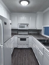 200 Commerce St in Gulfport, MS - Building Photo - Building Photo