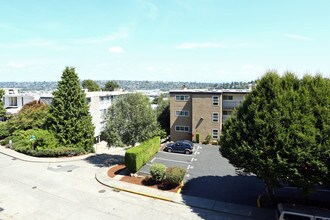 Arrive Magnolia in Seattle, WA - Foto de edificio - Building Photo