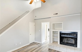 561 Brookside Ct in Kernersville, NC - Building Photo - Building Photo