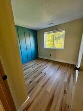 2021 Virginia Ln in West Linn, OR - Building Photo - Building Photo