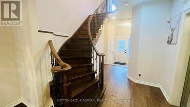 22 Casa Grande St in Richmond Hill, ON - Building Photo - Building Photo