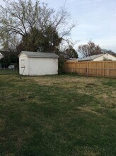8236 Meadow Creek Rd in Norfolk, VA - Building Photo - Building Photo